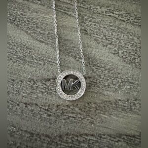 MICHAEL KORS authentic classic initial necklace